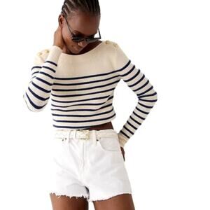 J‎ crew raw hem slightly distressed white denim Jean shorts size 31 12